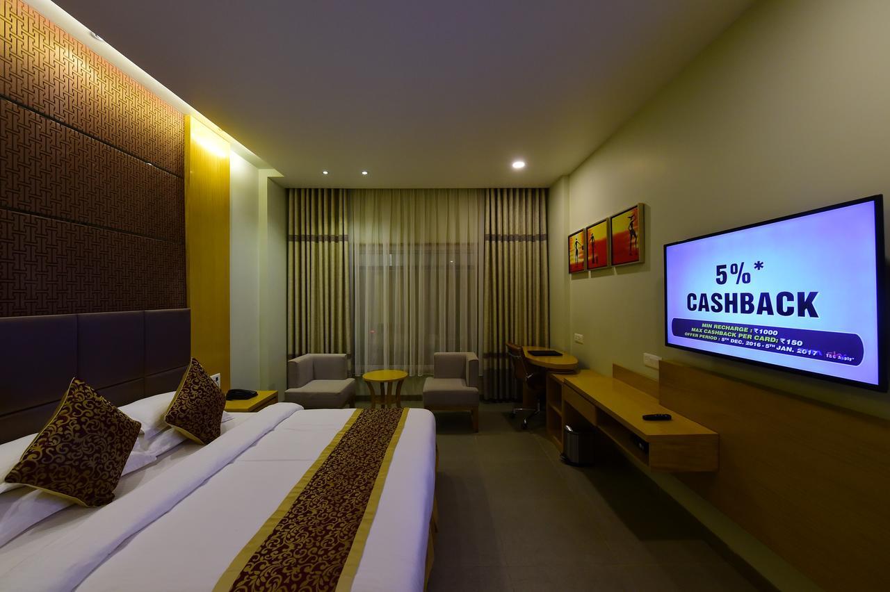 Hotel H - Sandhill Hotels Private Limited Ānand المظهر الخارجي الصورة