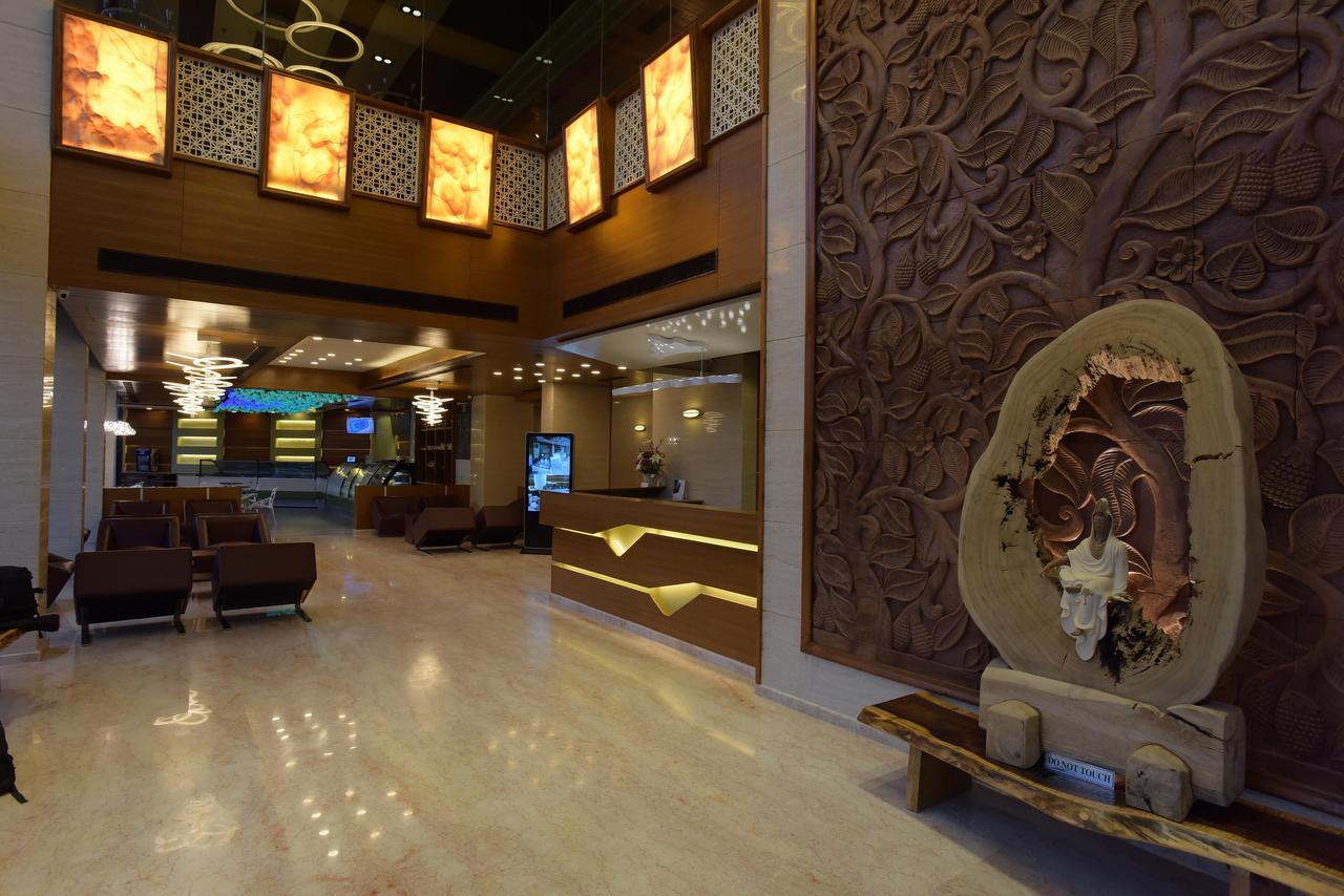 Hotel H - Sandhill Hotels Private Limited Ānand المظهر الخارجي الصورة